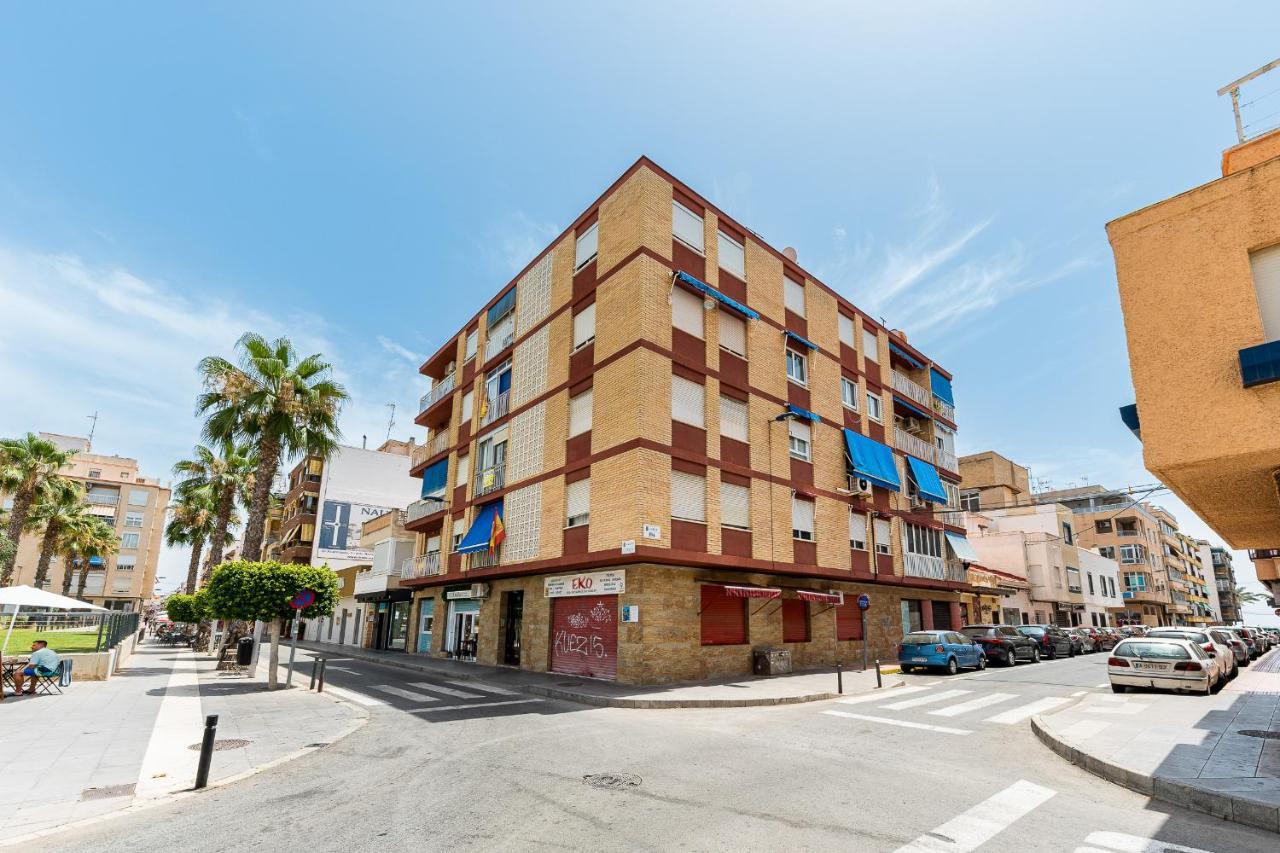 Апартаменти Apartamento La Ermita Comfort Торрев'єха Екстер'єр фото