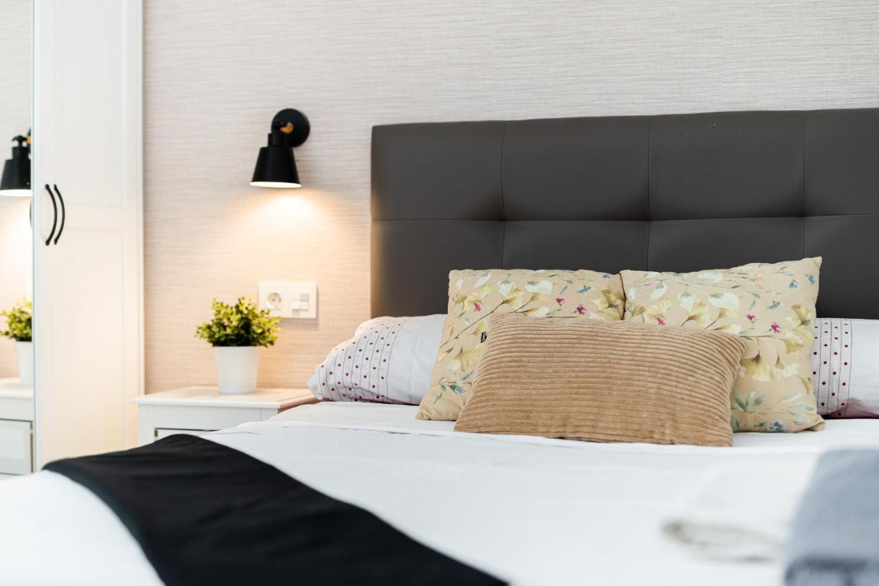 Апартаменти Apartamento La Ermita Comfort Торрев'єха Екстер'єр фото